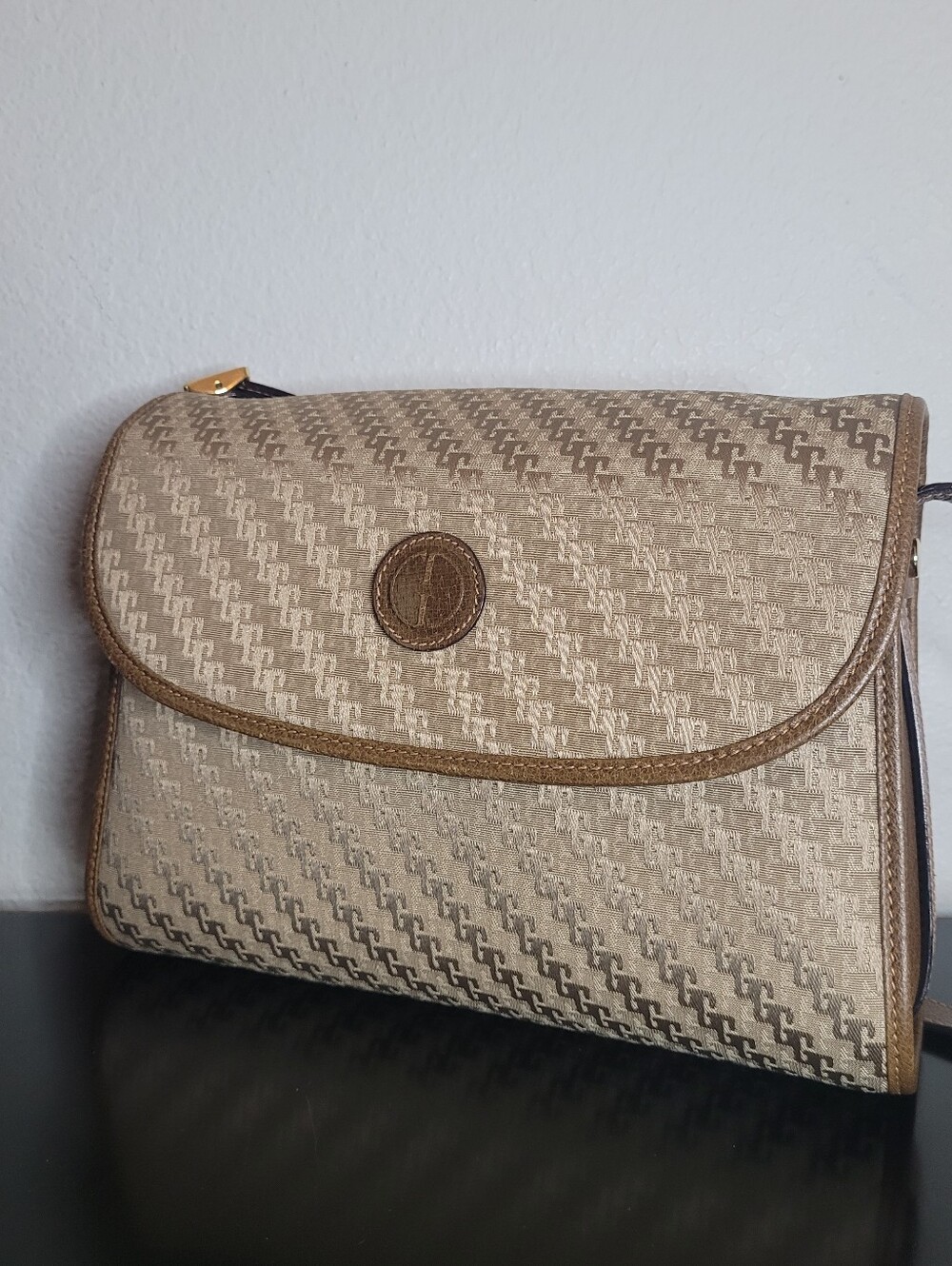 Vintage Gucci Monogram  Shoulder Crossbody Bag - Picture 2 of 16